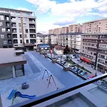 Lora Lux - Bulevar * Sarajevo