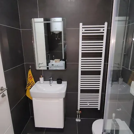 Lora Lux - Bulevar Apartment