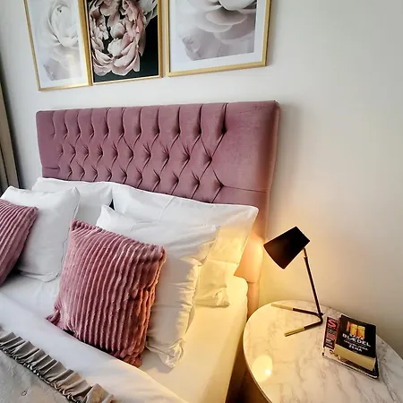 Lora Lux - Bulevar
