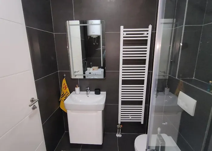 Lora Lux - Bulevar Apartment